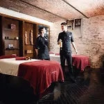 Chateau De Maubreuil 5*