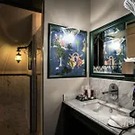 Chateau De Maubreuil 호텔 5*