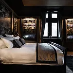 Chateau De Maubreuil 5* 꺄르끄푸