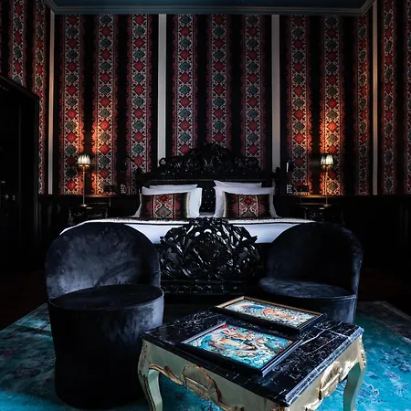 Chateau De Maubreuil Szálloda 5*