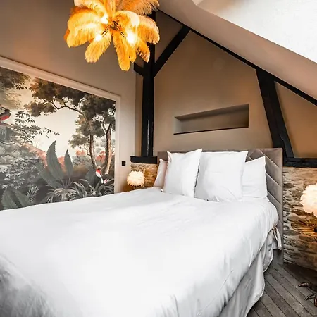 Chateau De Maubreuil Szálloda 5*