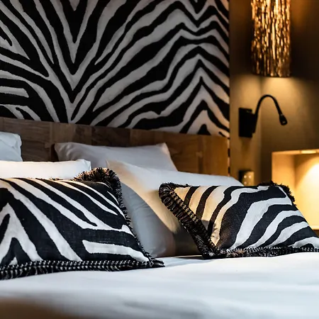 Chateau De Maubreuil Отель 5*