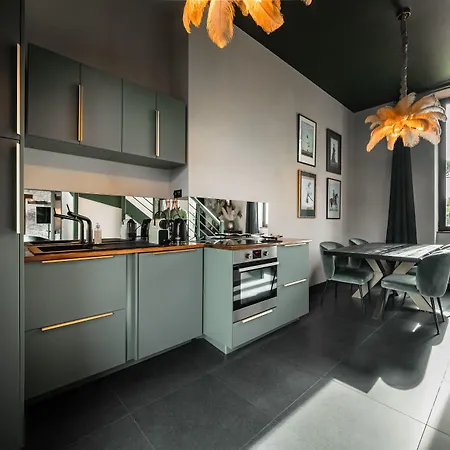 Chateau De Maubreuil Отель Каркфу