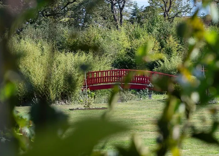 Chateau De Maubreuil Hotel