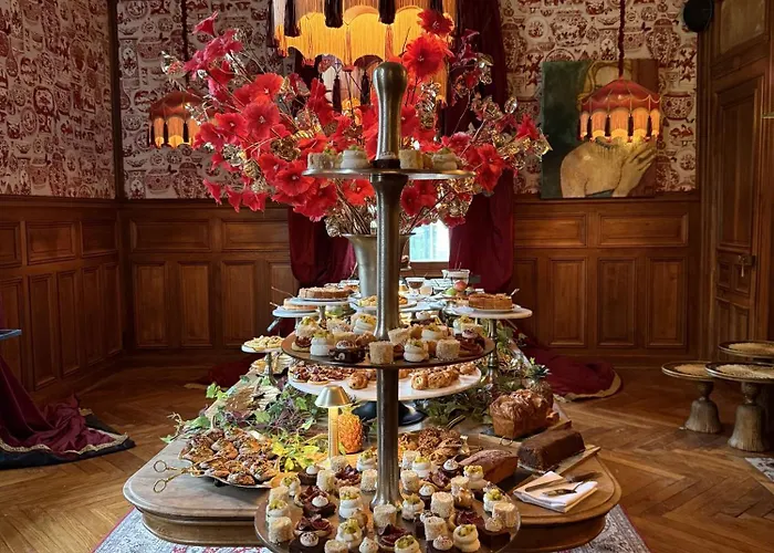 Hotel Chateau De Maubreuil 5*