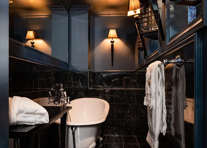 Chateau De Maubreuil فندق كاركفو