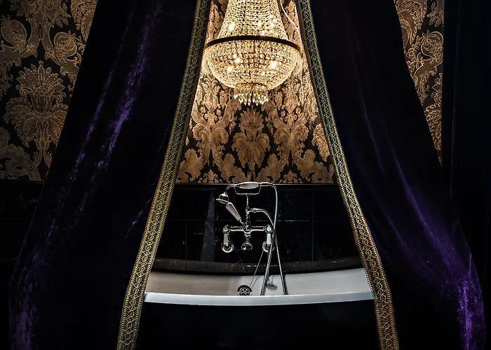 Hotel Chateau De Maubreuil