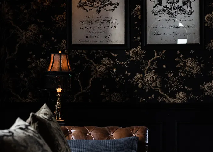 فندق Chateau De Maubreuil 5*